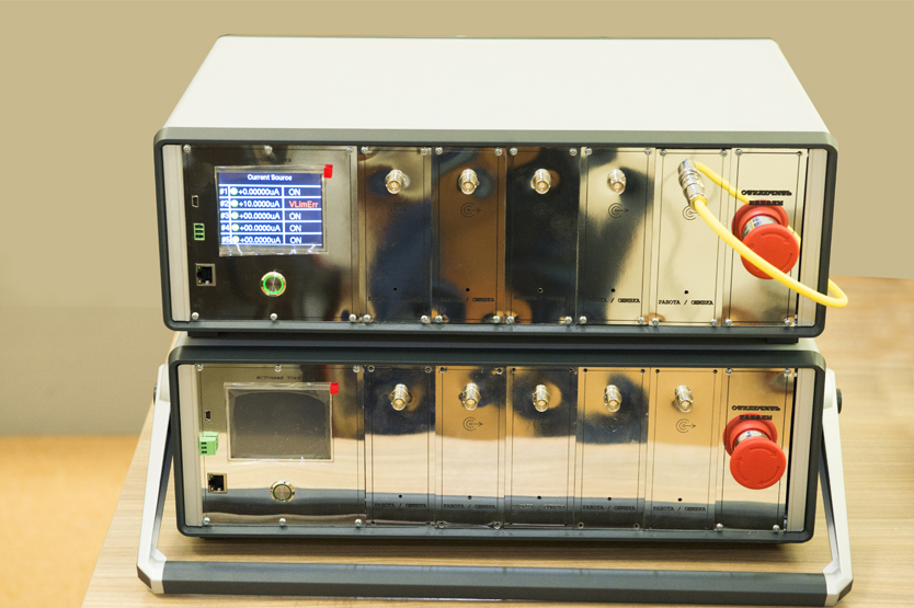 NSTU researchers have developed multichannel low-noise power supply for quantum computer