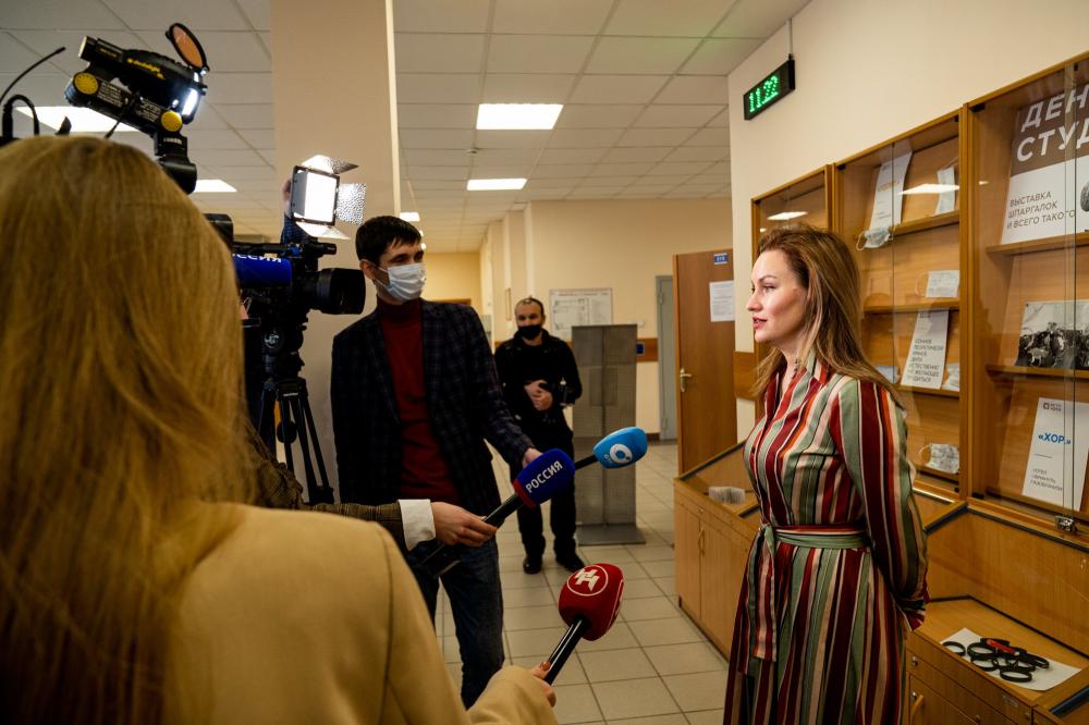 Masks, pills, and empty headphones: the first museum of cribs in Novosibirsk has opened in NSTU NET