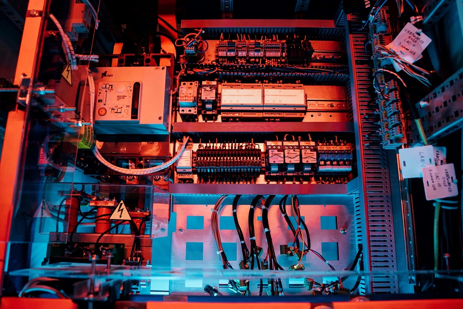 28.04.01 Nanotechnologies and Microsystem Technology
