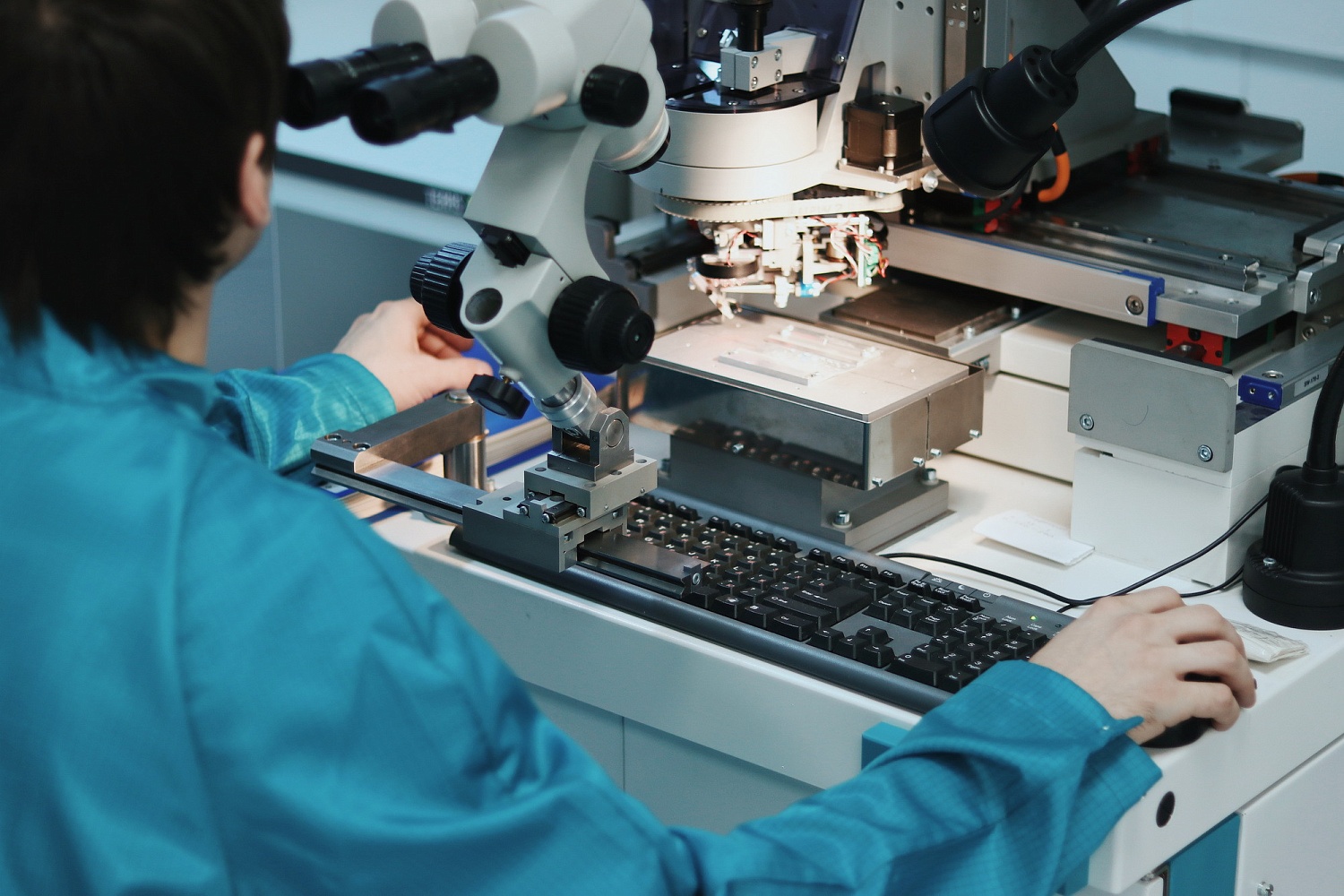 28.04.01 Nanotechnologies and Microsystem Technology